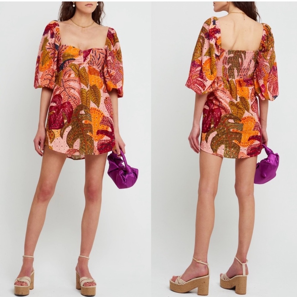 ✨NWT✨ Kourt Robbie Mini Dress Tropical Eyelet Size M
